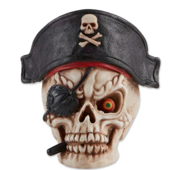 Grinning Pirate Skull - Picture 3 of 5